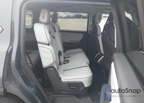 2025 Rivian R1S Adventure Dual Motor Large Pack/Adventure Dual Motor Max Pack from USA, damaged, VIN 7PDSGBBA0SN060364